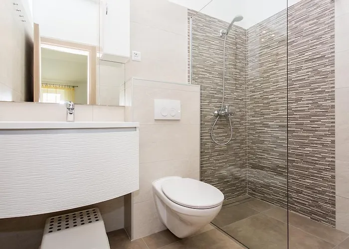 Hrgovcic * باشْكا